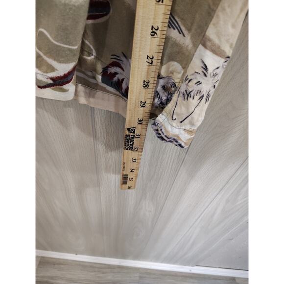 Tommy Bahama 100% Rayon Hawaiian Shirt Size XL Hong Kong Beach Cruise - Picture 6 of 7